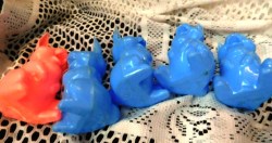 5 blue rabbits b